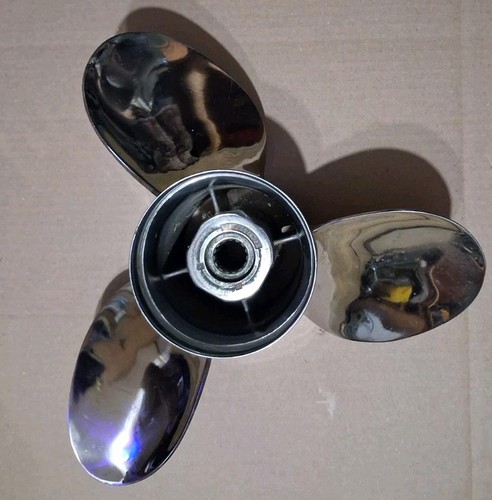 Quicksilver boat propeller - , 48