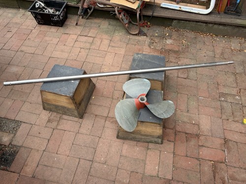 Brass propeller three blade - three,